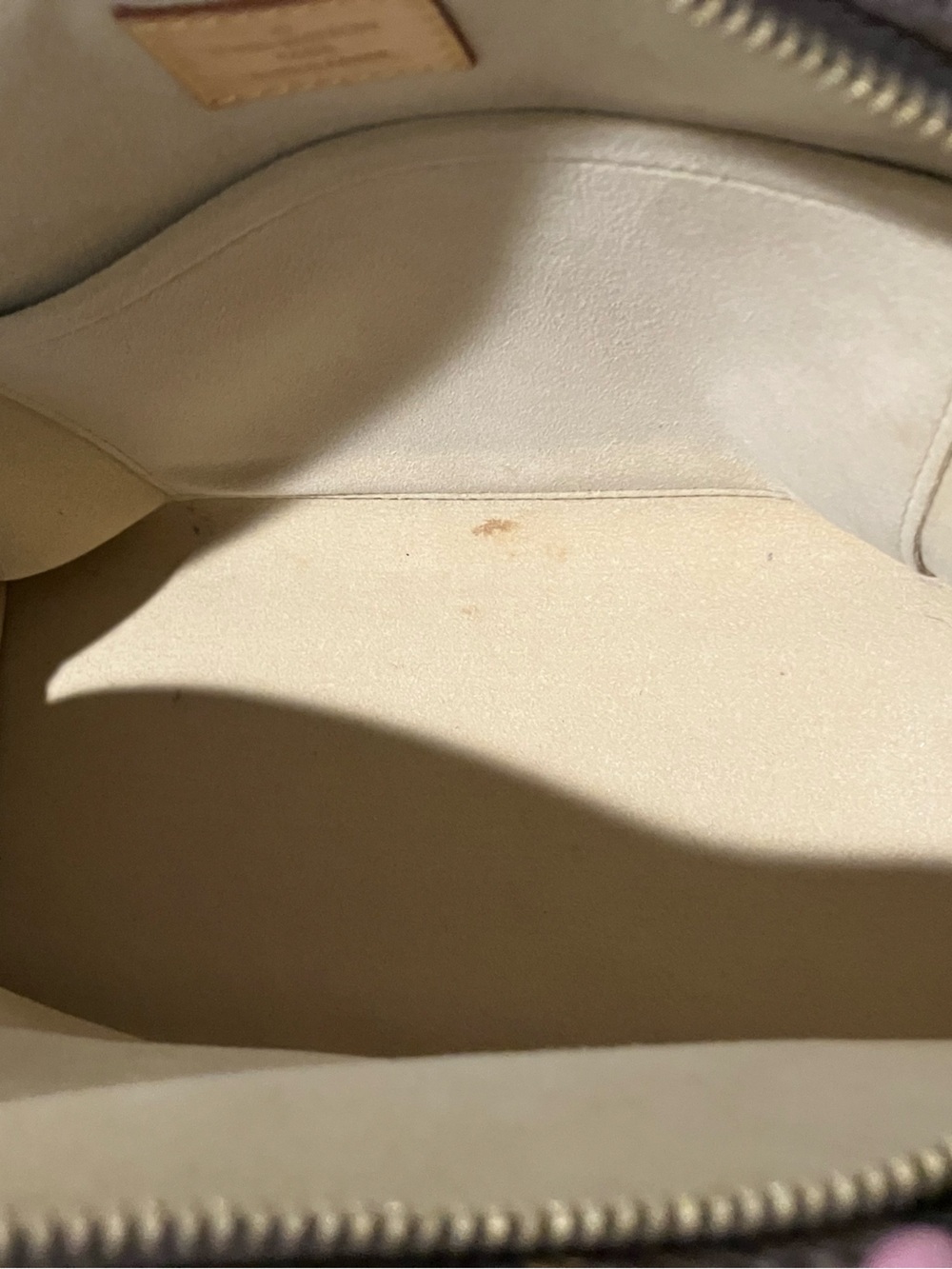 Louis Vuitton Monogram Canvas Manhattan PM - Picture 11 of 16